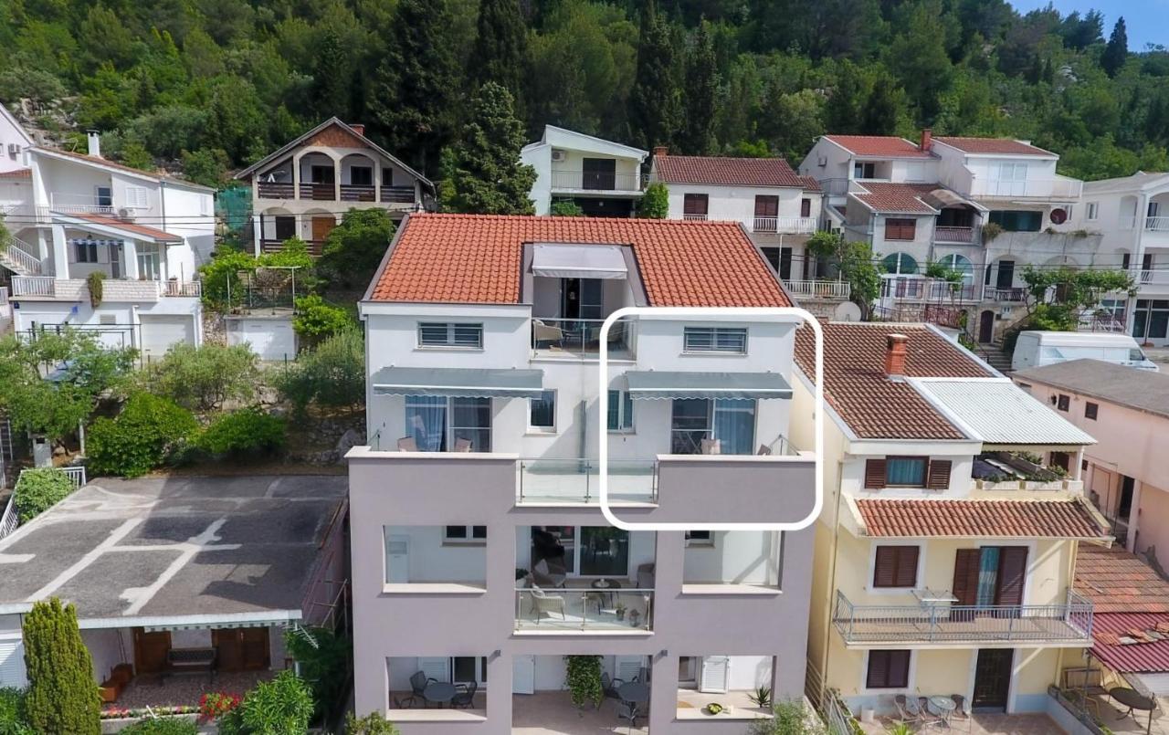 Apartment Antun - Adriatic Coast Retreat بلاتشي الغرفة الصورة