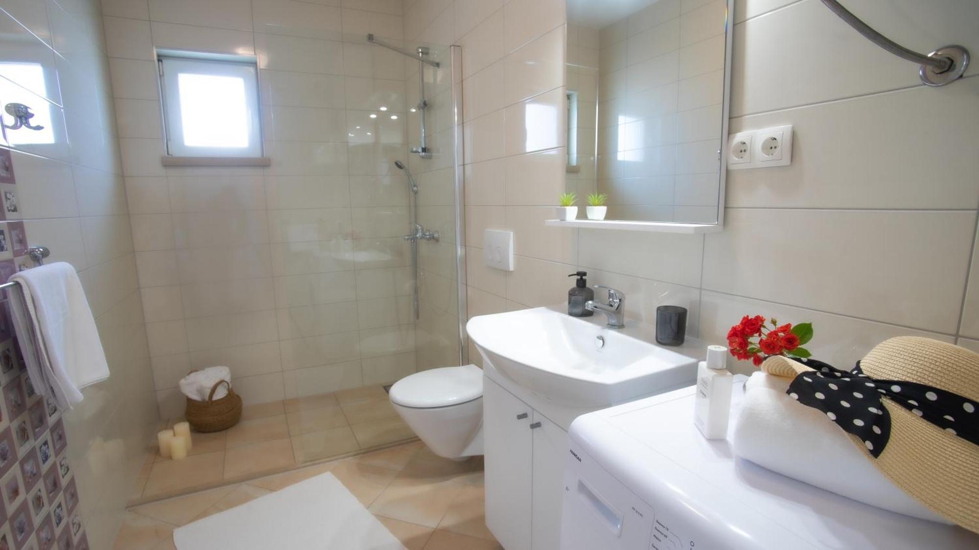 Apartment Antun - Adriatic Coast Retreat بلاتشي المظهر الخارجي الصورة