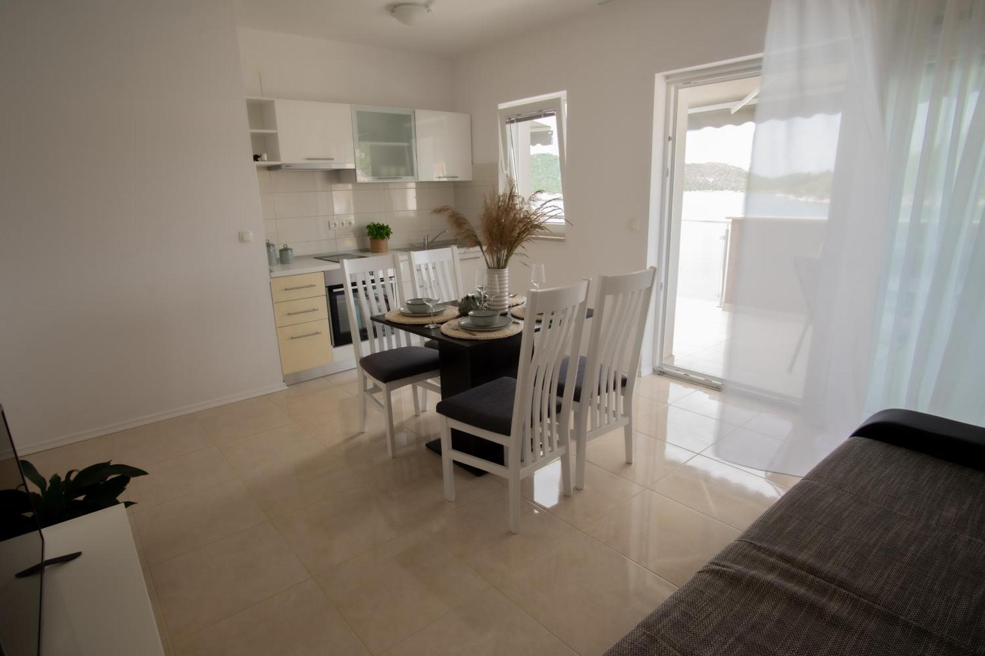 Apartment Antun - Adriatic Coast Retreat بلاتشي المظهر الخارجي الصورة